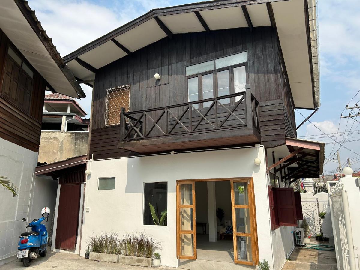 Cozy Villa In Chiangmai Old Town Чиангмай Экстерьер фото